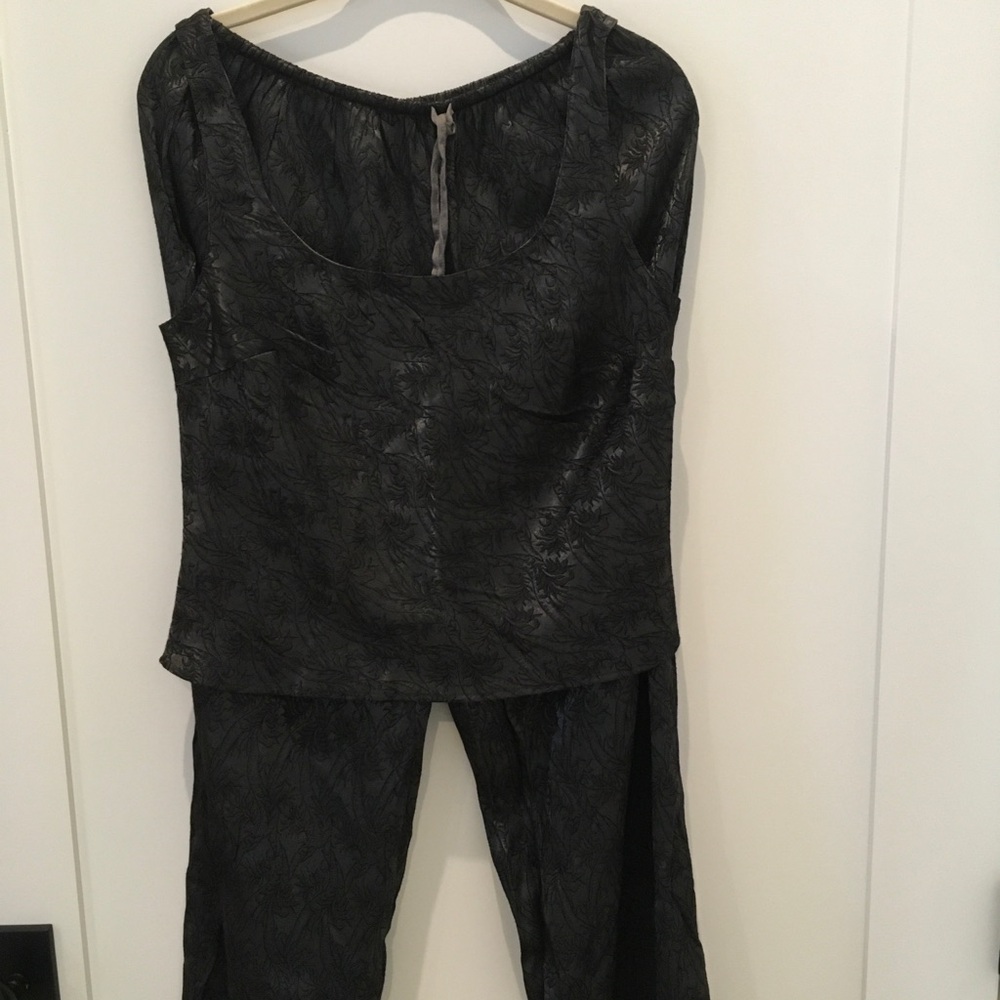 Victoria's Secret Black Textured Sleeveless Top and Pants Set